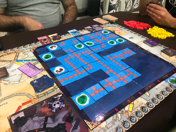 Pandemonium: não olhe para trás agora! - Tábula Quadrada - Board Games